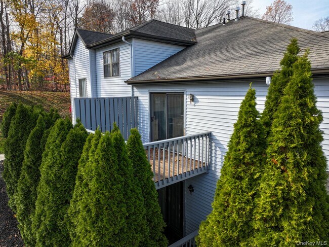 Foto del edificio - 23 Aldo Ct