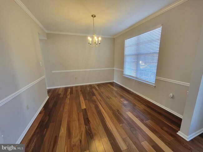 Foto del edificio - 155 Addison Ln