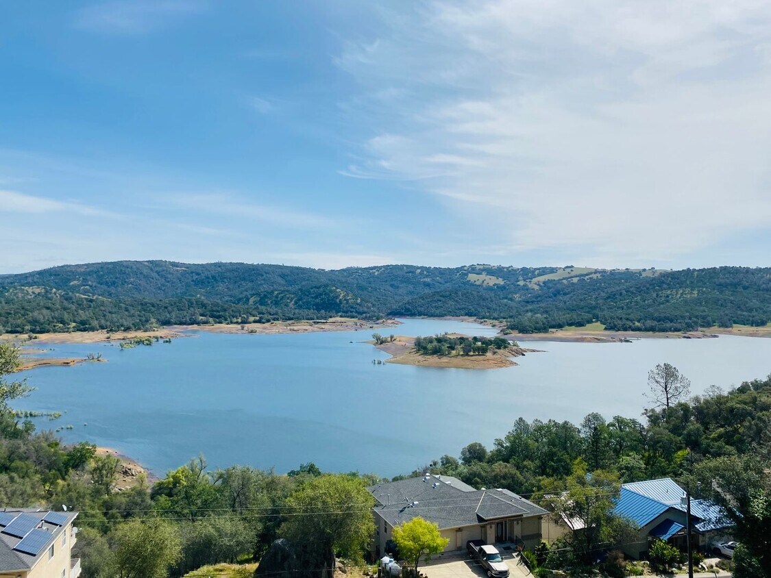 Foto principal - Spectacular View of Folsom Lake