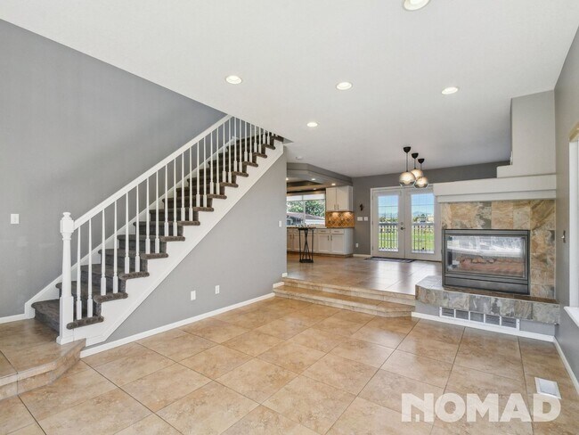Foto del edificio - 4 Bedroom Single Family in Highlands Ranch