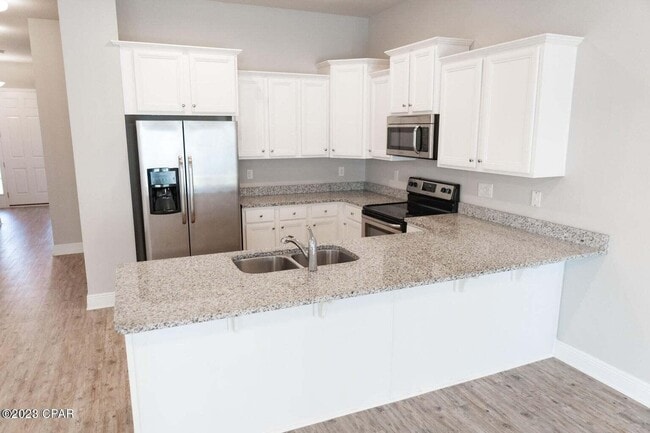 Building Photo - 102 Grand Falls Ln