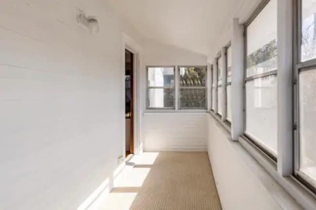 Building Photo - Original Charm With Modern Updates!!