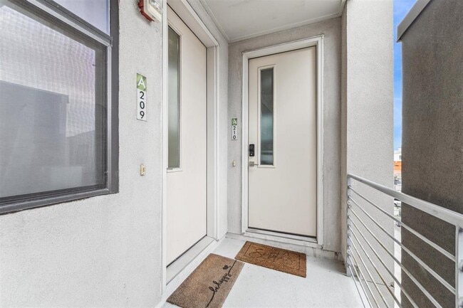 Foto del edificio - 2401 Crawford St