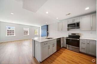 Building Photo - 5 N Walnut St