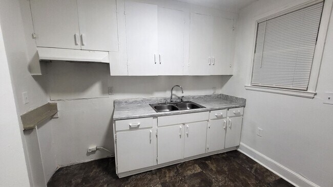Foto del edificio - Two Bedroom Apt For Rent in Sumter SC!  2 ...