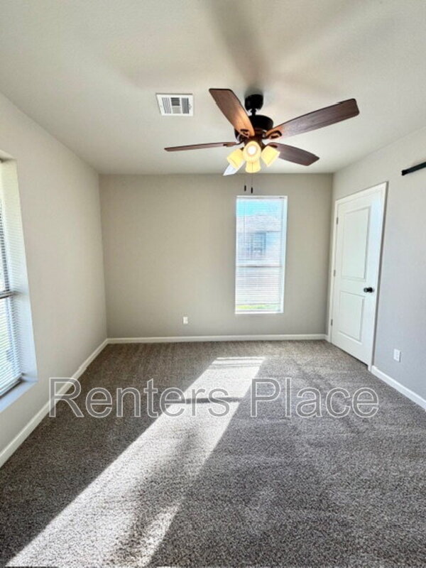 Foto del edificio - 108 E Mill Ave