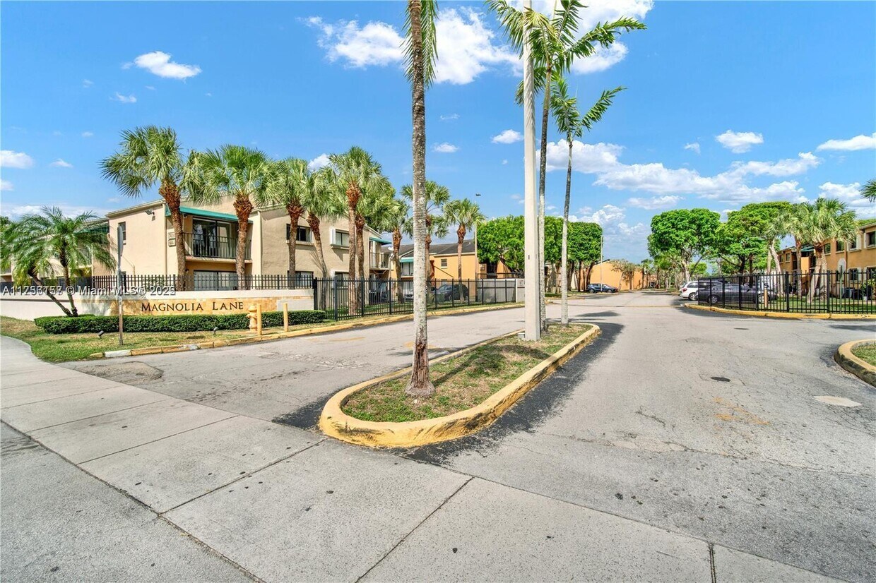 Foto principal - 7425 SW 152nd Ave