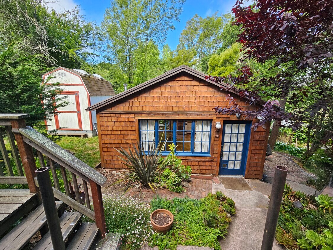 Foto principal - 549 Vistamont Ave