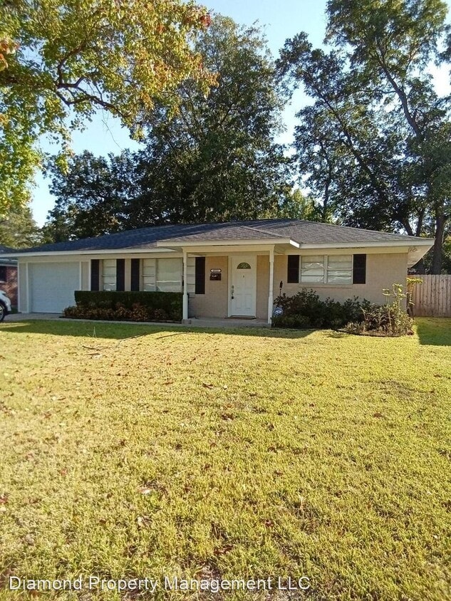 3 br, 2 bath House 4511 Orchid House Rental in Shreveport, LA
