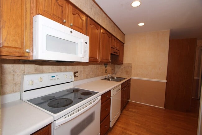 Foto del edificio - 3 bedroom 2 bathroom Single Family Home