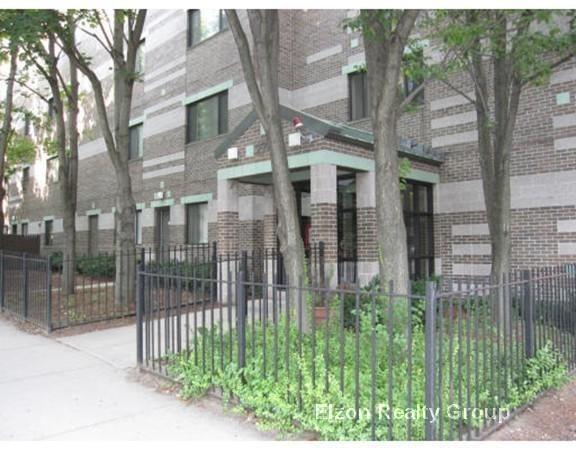 Foto del edificio - 10 Chestnut Hill Ave
