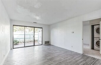 Building Photo - 20545 S Vermont Ave