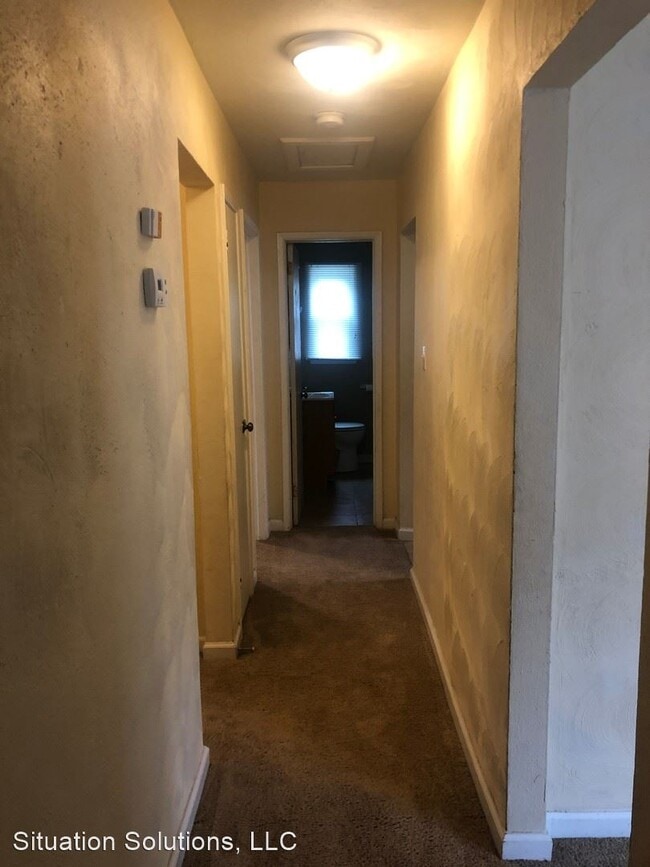 Building Photo - 3 br, 3 bath House - 1443 Salton Drive