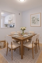 Building Photo - 1027 Schmidt Ln