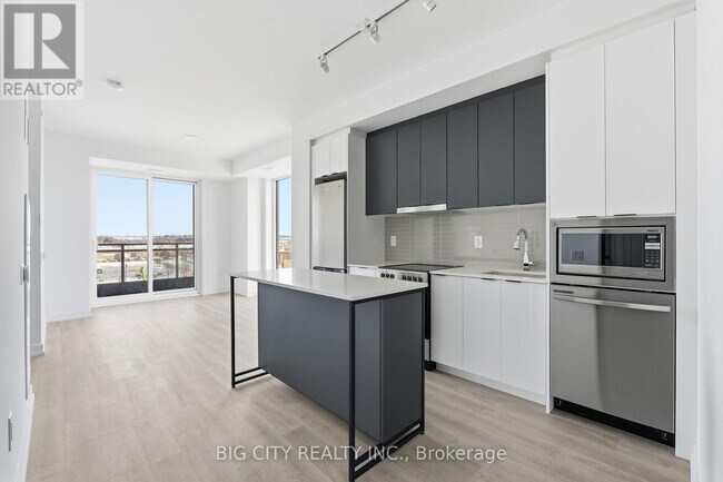 Photo du bâtiment - 9751 Markham Rd