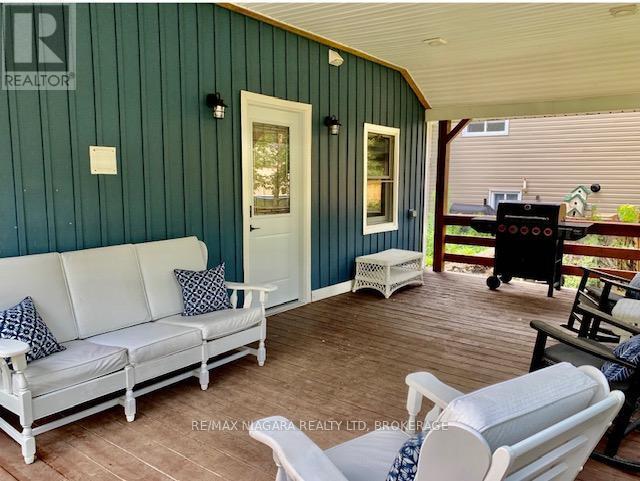 Photo du bâtiment - 3360 Bethune Ave