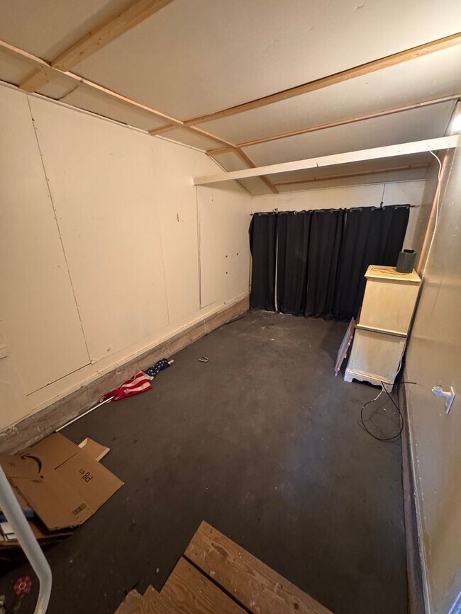 Foto del edificio - Small-Town Charm with Bonus Office Space