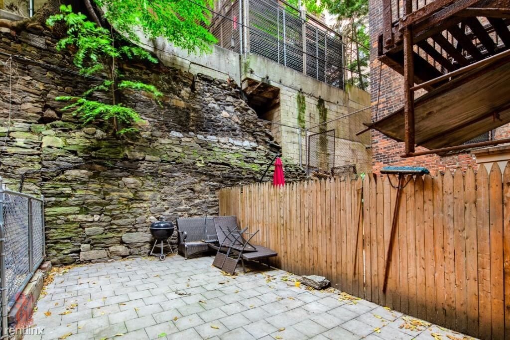 Primary Photo - 2 br, 2 bath Apartment - 311 W 97th St
