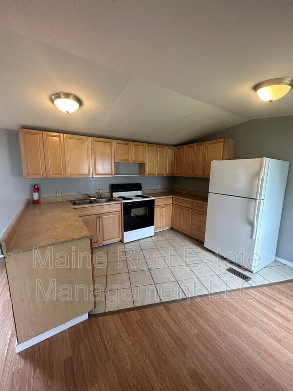 Building Photo - 39 Pheasant Hill Mobile Home Park