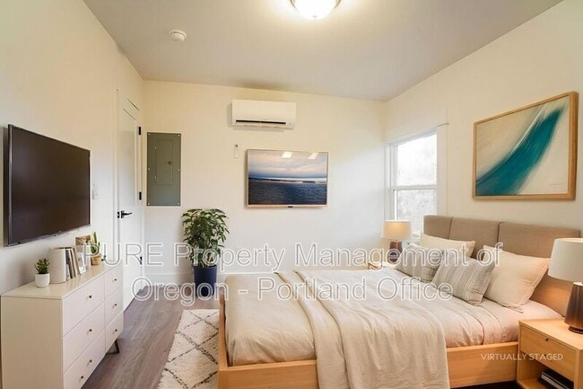 Building Photo - 814 NE 67th Ave