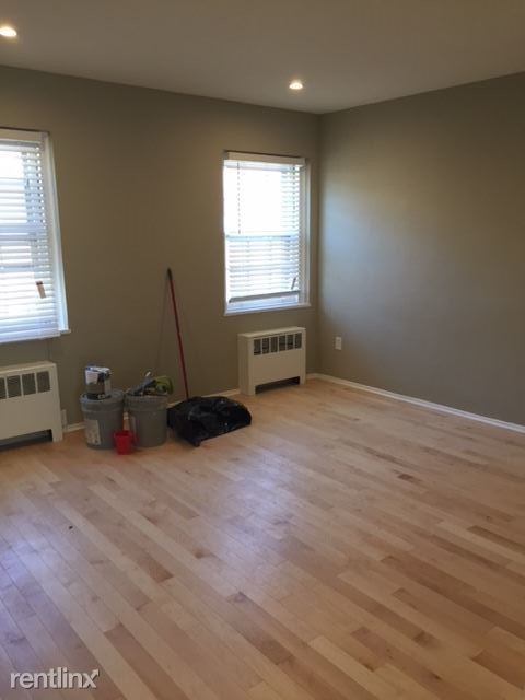 Building Photo - 2 br, 1 bath  - 672 Perth Pl Apt C