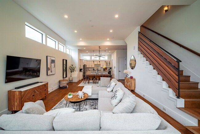 Foto del edificio - 3218 Crawford St