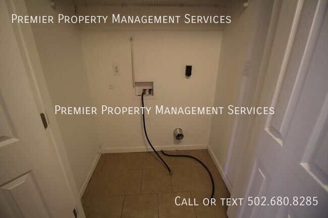Foto del edificio - Great 3 bedroom home close to U of L