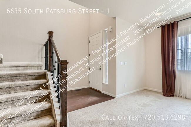 Foto del edificio - Beautiful Beacon Point Townhome