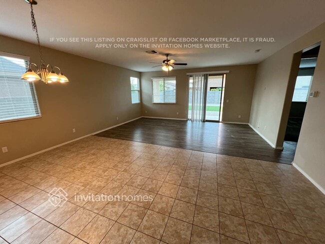 Foto del edificio - 17741 W Daley Ln