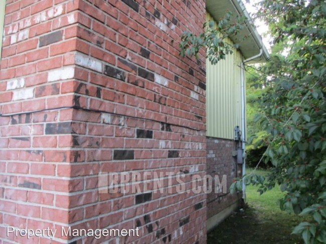 Building Photo - 931 Richwood Ave