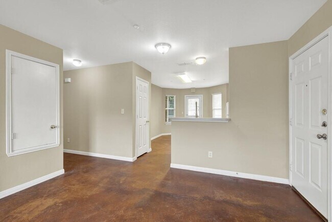 Foto del edificio - 3109 Douglas Fir Dr