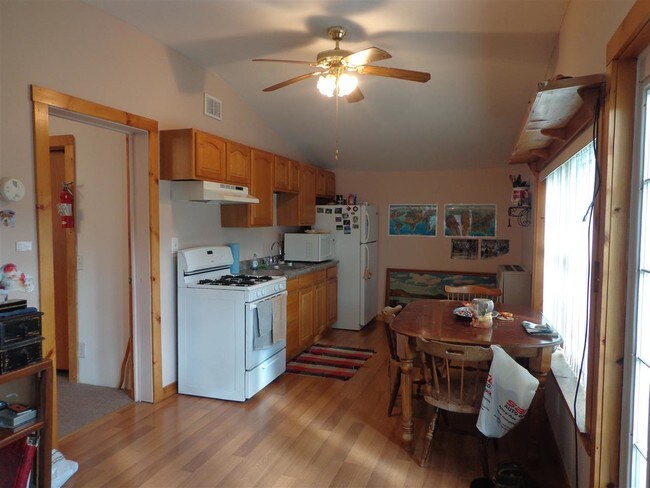 Foto del edificio - 2981 N Derby Rd