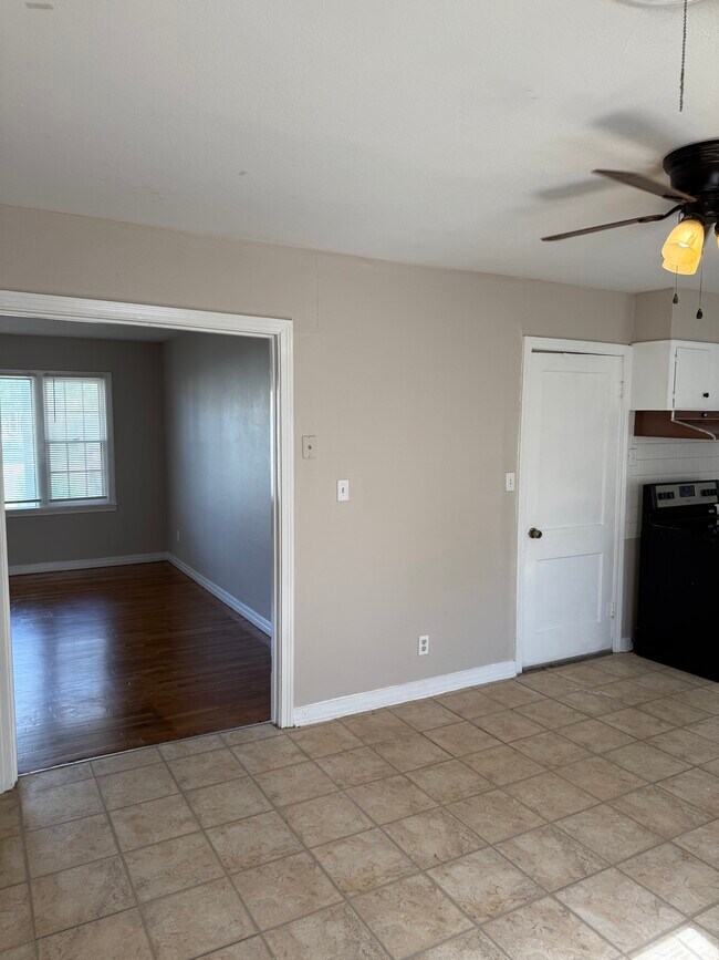 Foto del edificio - 4311 Cline Road