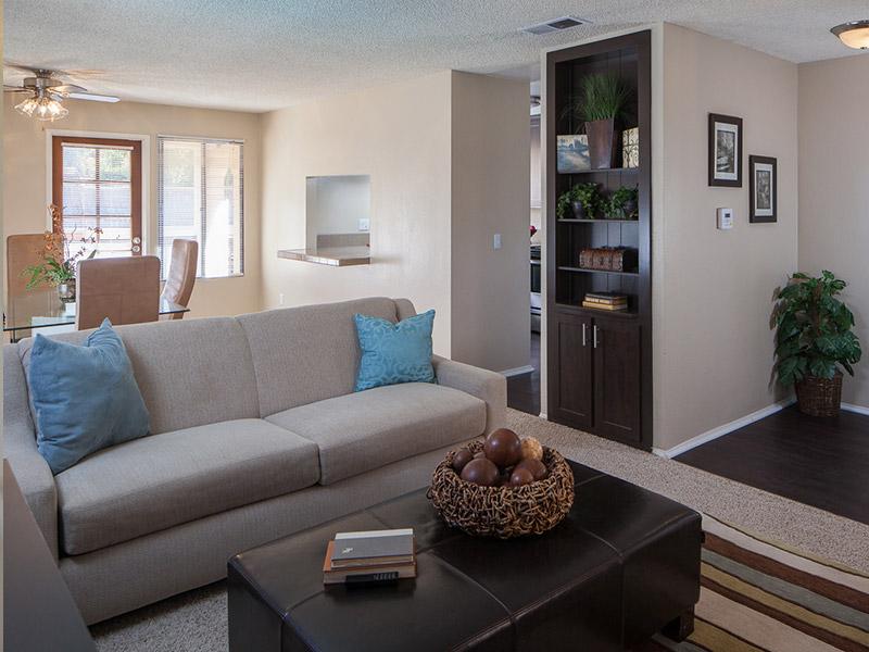 Apartment in Chula Vista - 2 Bed, 2 Bath, $2140 Apartment in Chula Vista - 2 Bed, 2 Bath, $2140