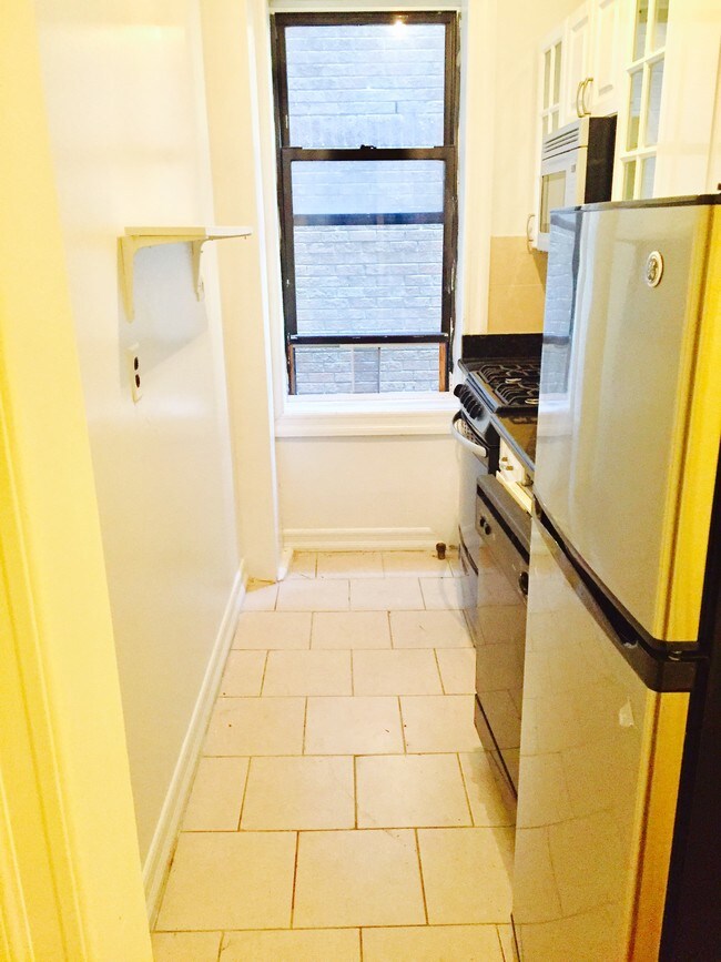 55 Cooper St Unit 2G, New York, NY 10034 Apartment for Rent in New