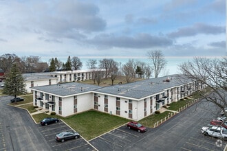 Aerial - Cambridge On The Lake