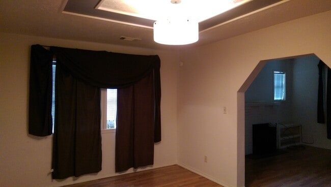 Building Photo - Charming Fort Smith Home - 2 Bed, 1 Bath (...