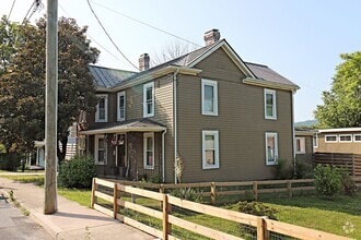Building Photo - 706 Bolling Ave
