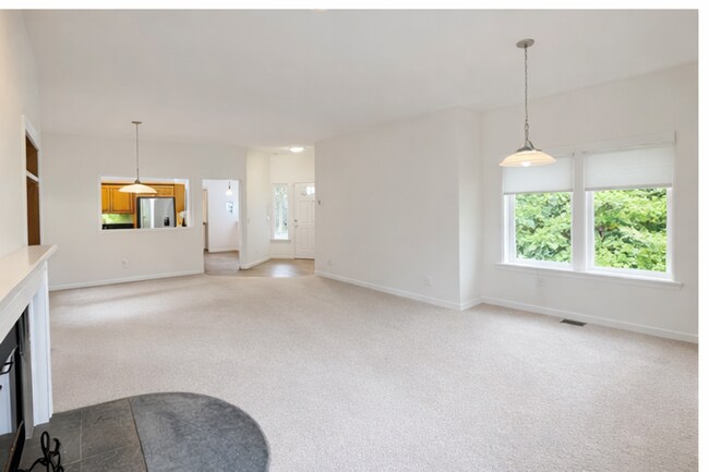 Foto del edificio - 2 Bed, 2 Bath Serene Waterfront Port Ludlow Condo For Rent!