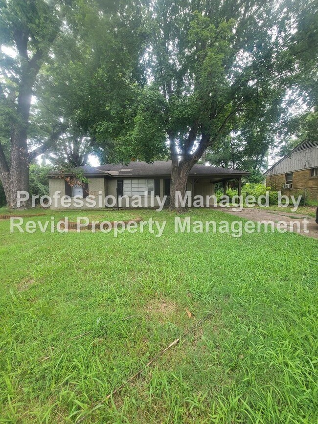 Foto del edificio - 3738 Mountain Terrace St