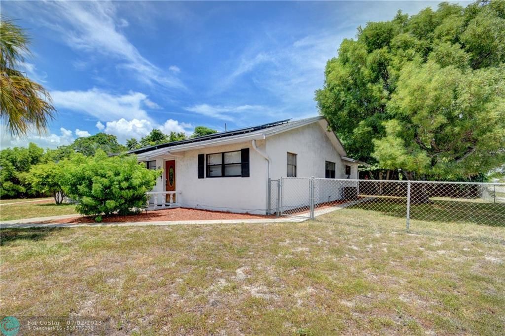 Foto principal - 101 SW 10th Ave