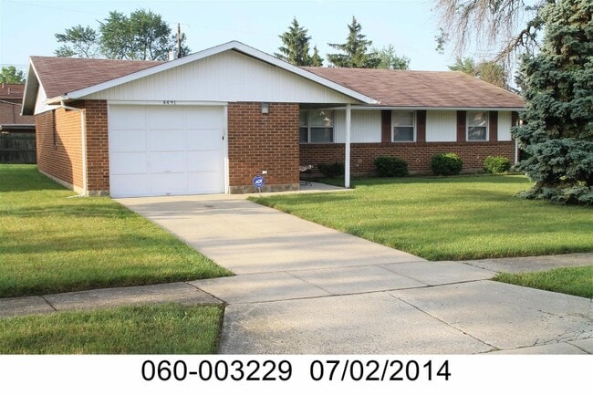 Building Photo - 6691 Gilette Dr