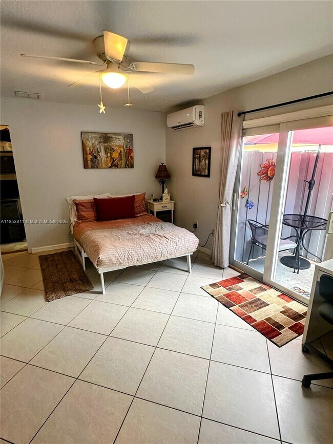 Foto del edificio - 2365 SW 34th Ave