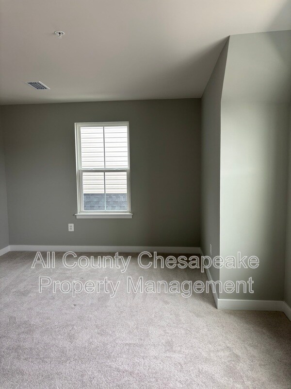 Foto del edificio - 3143 Strasbaugh Dr