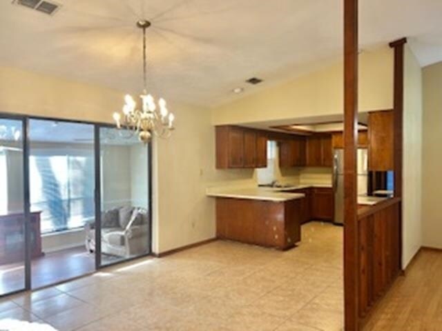 Foto del edificio - 8514 Raquel Ln