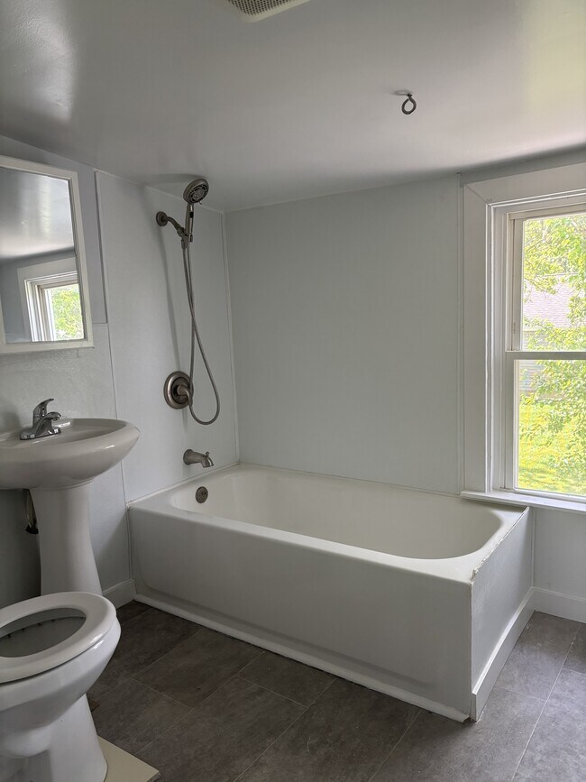 Foto del edificio - 1204 Parkamo Ave