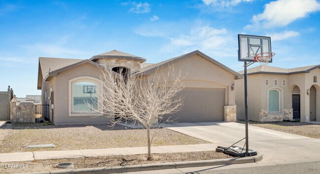 Foto del edificio - 412 Beech Tree Dr