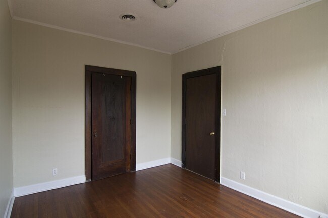 Foto del edificio - 2527 Shelby St