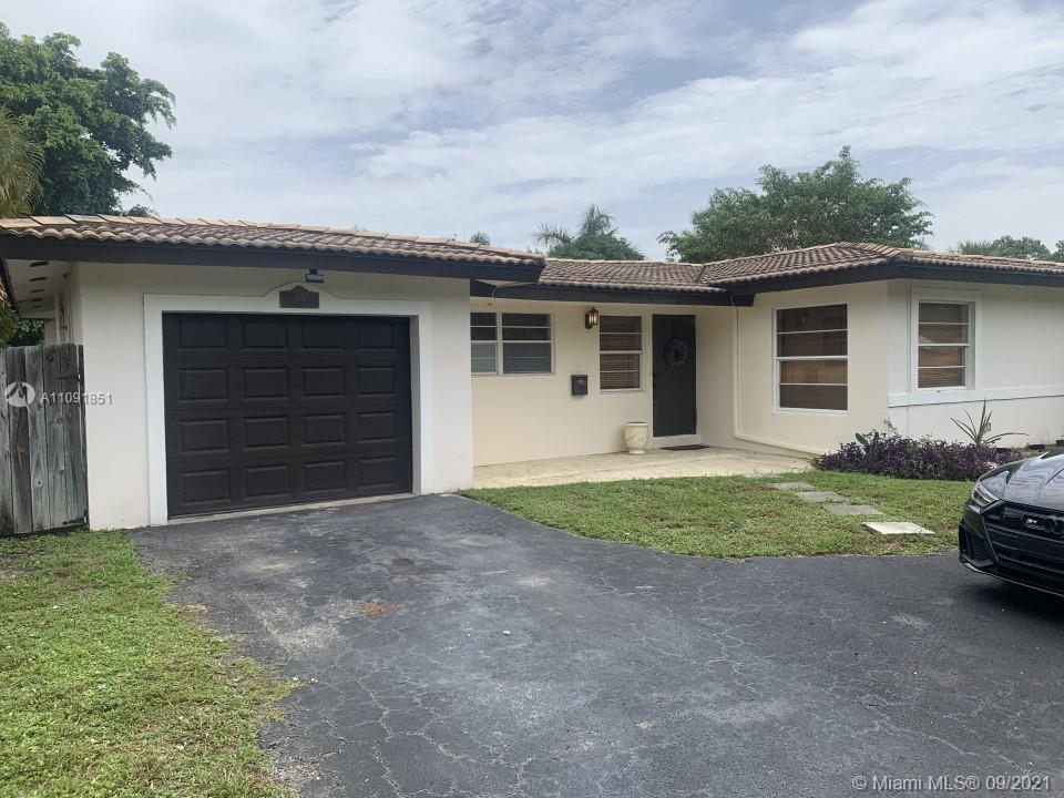 Foto principal - 936 NE 26th Ave