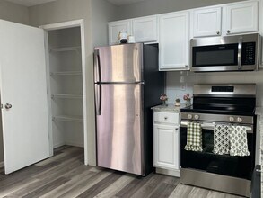 Interior Photo - Cross Creek Villas